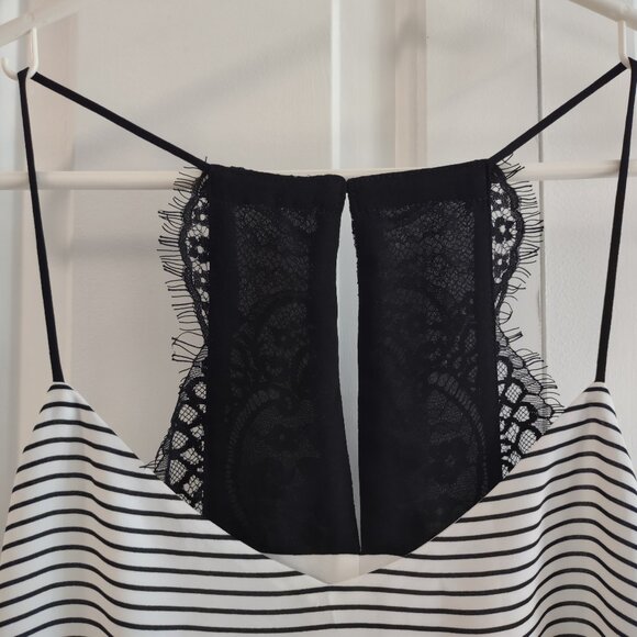 Express Sleeveless Top White with Black Stripes sz Lg - Picture 2 of 7